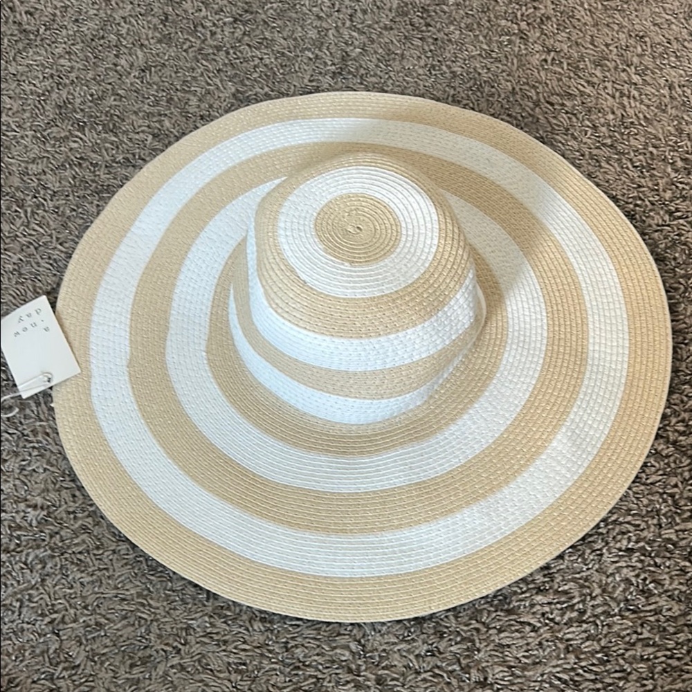 A New Day Cream and White Sun Hat